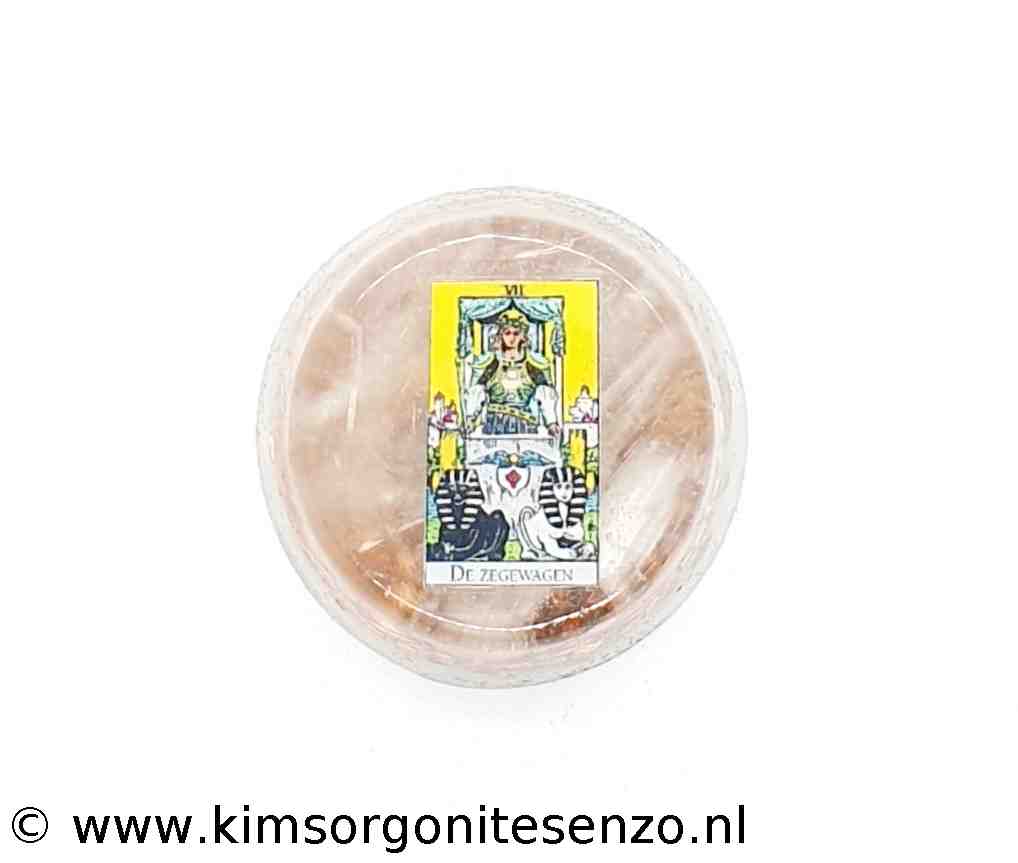 Orgonites, Zak orgonites, Rond Cup, Tarot Orgonite De Zegewagen met Seleniet