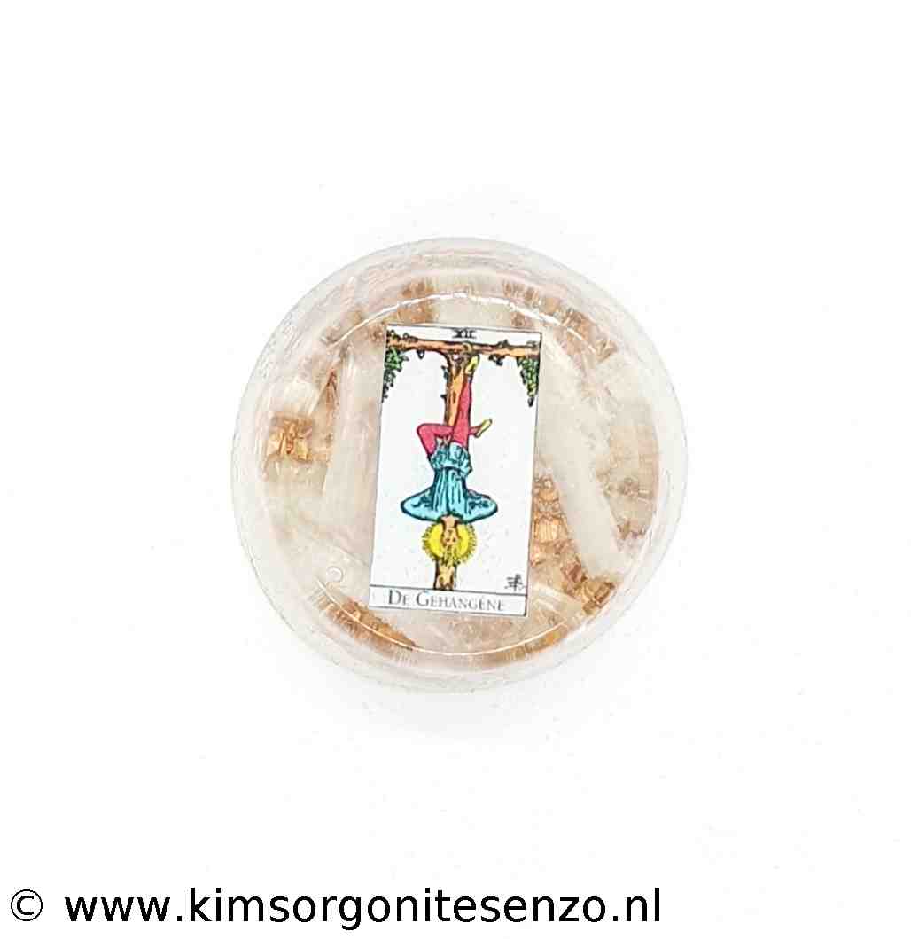 Orgonites, Zak orgonites, Rond Cup, Tarot Orgonite de Gehangene met Seleniet