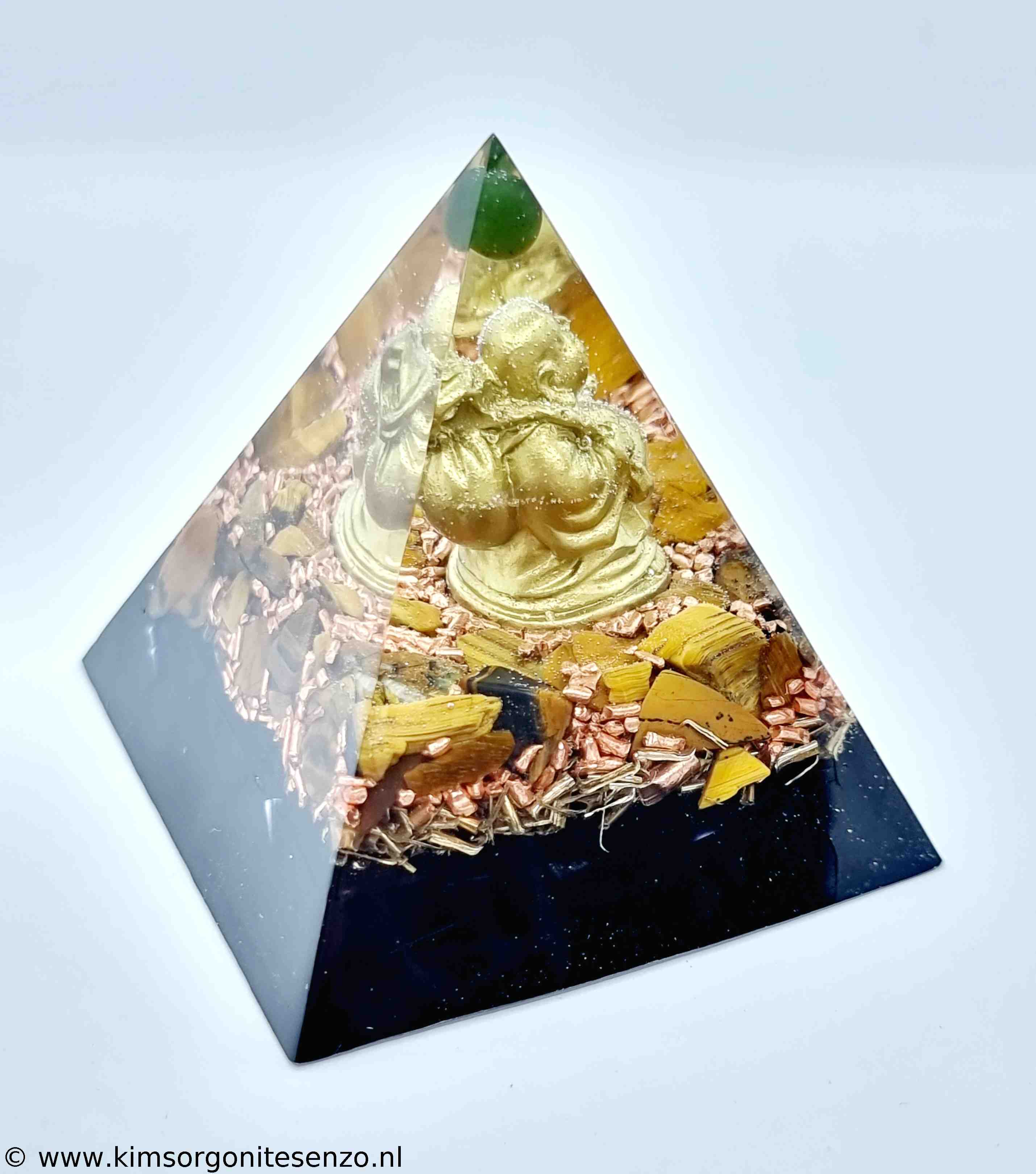 Orgonites, Piramides, Middel Piramide met Groene Jade, Tijgeroog en Zwarte Onyx